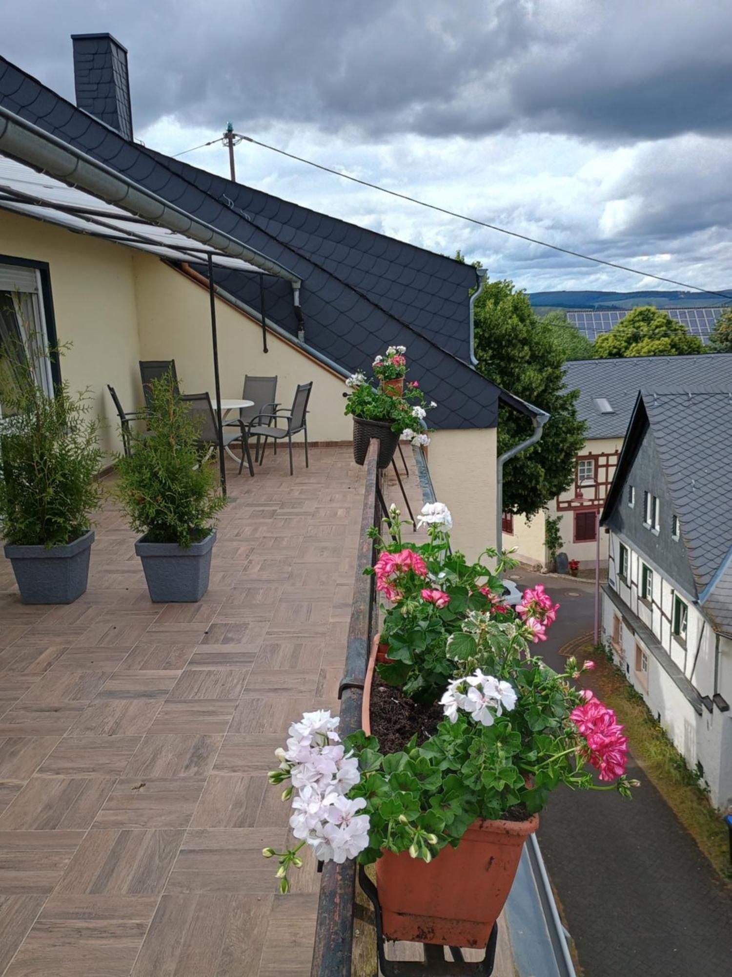 Gasthof Zur Grafschaft Veldenz المظهر الخارجي الصورة